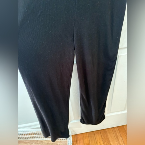 See you Monday Anthropologie jumpsuit wide leg ribbed black short sleeve size M - Picture 3 of 13